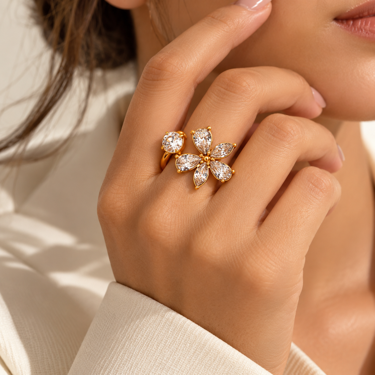 Fleuré Crystal Ring