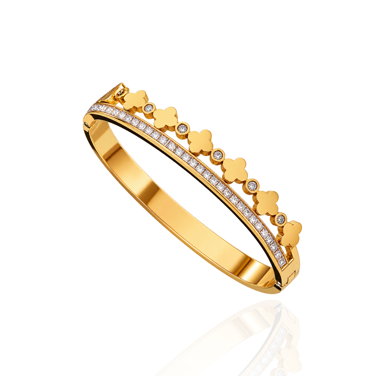 Cloverline Bangle